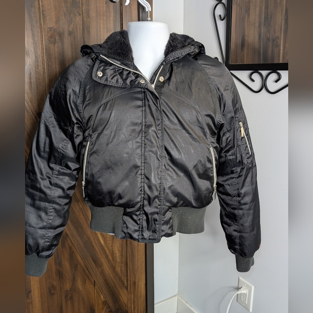 Nike Black Insulated Bomber Jacket with Soft Sherp Lined Hood